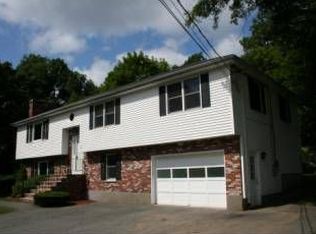 15 Plaza Ave, Stoneham, MA 02180