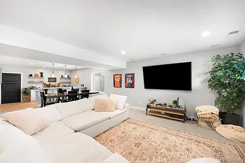15392 Irving Ct — Photo 15