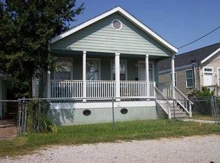 9025 Green St, New Orleans, LA 70118