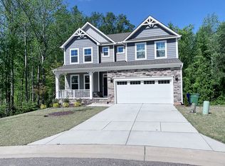 631 Hampton Crest Ct, Fuquay Varina, NC 27526