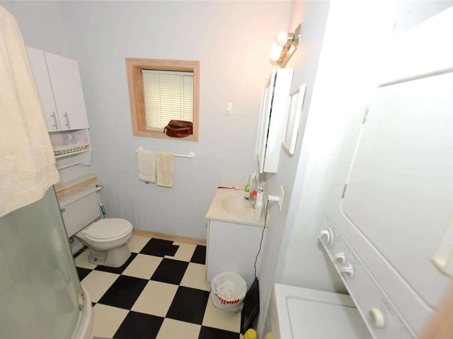2 bed, 700 sqft, $1,500 — Photo 4