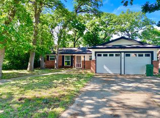 2917 Lisa Ln, Arlington, TX 76013