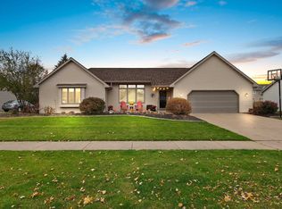 150 Brule Rd, De Pere, WI 54115