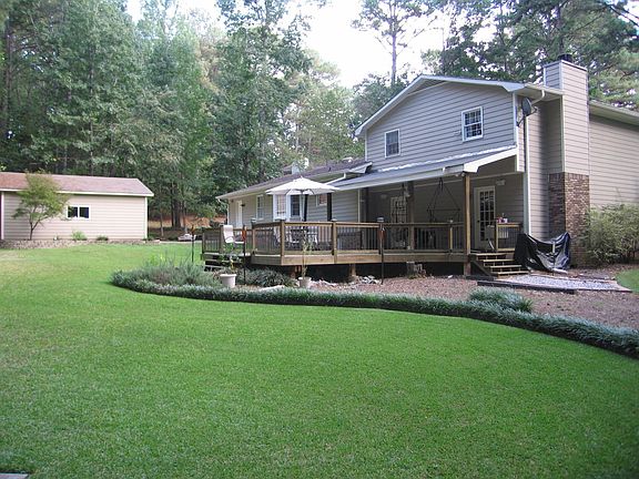 Backyard w/2nd 2 car garage