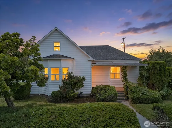 7640 Yakima Avenue, Tacoma, WA 98408