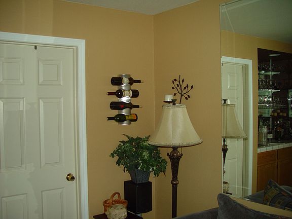 3rd image of 178 Clearview Dr
