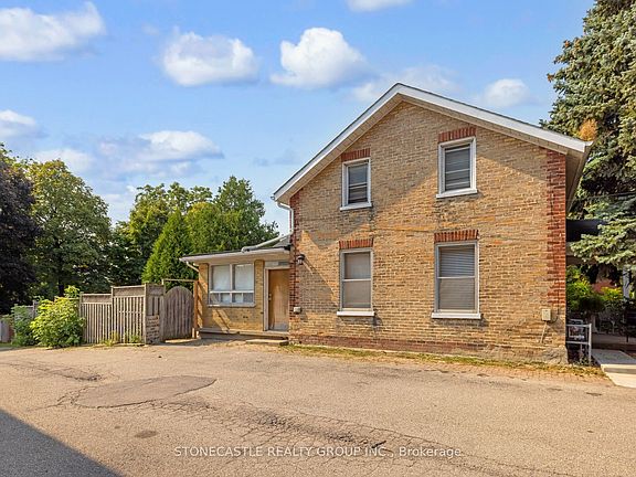 2nd image of 2321 Major Mackenzie Dr W