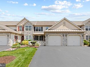 1293 Hammon Ave, Ephrata, PA 17522