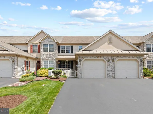 1293 Hammon Ave, Ephrata, PA 17522