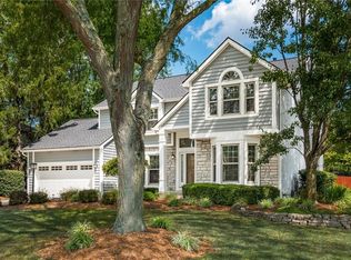 9372 Haaf Farm Dr, Pickerington, OH 43147