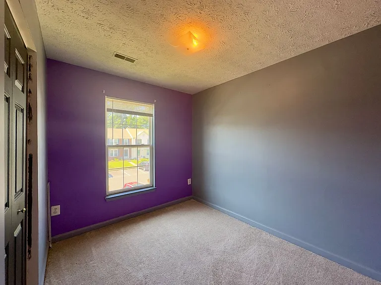 537 Macintosh Cir — Photo 22