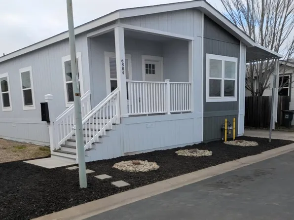 6884 E Serenity Dr, Sacramento, CA 95823