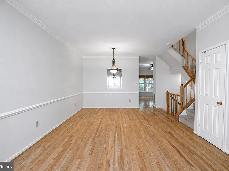 3940 Kathryn Jean Ct — Photo 5