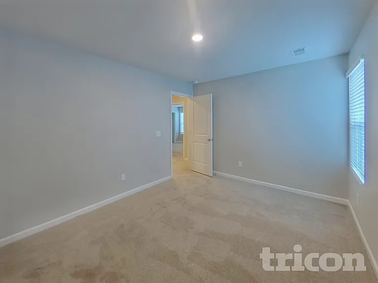 2170 Southlea Dr — Photo 14