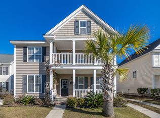 166 Avonshire Dr, Summerville, SC 29483