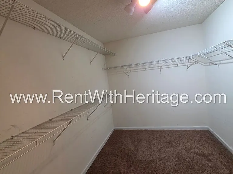 2028 Sweet Bay Dr — Photo 35
