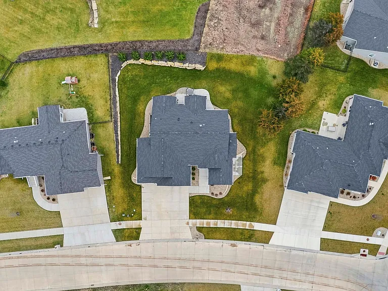8849 Moonbug Ln — Photo 65