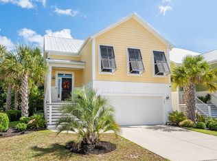 101 Splendor Cir, Murrells Inlet, SC 29576