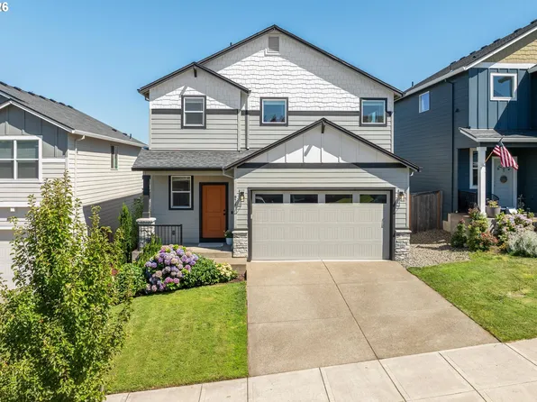 971 NE Wildwood Dr, Estacada, OR 97023