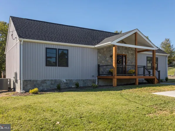 329 Crim Dr, Strasburg, VA 22657