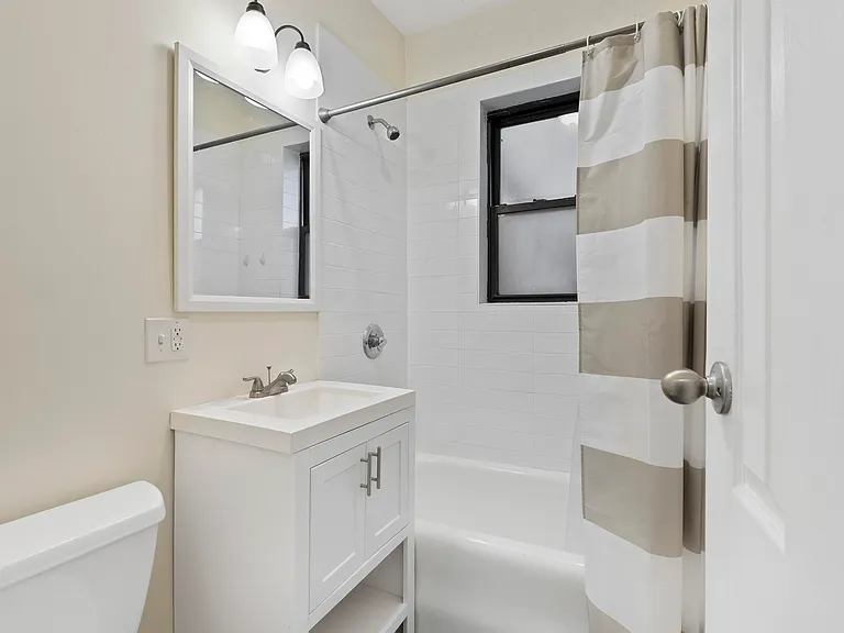131 Kensington Ave #A3 — Photo 8