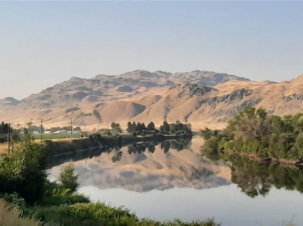 628 Monse River Road, Brewster, WA 98812