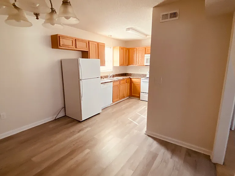 102 Brigadier Ct #A — Photo 7
