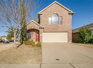 12152 Thicket Bend Dr, Fort Worth, TX 76244