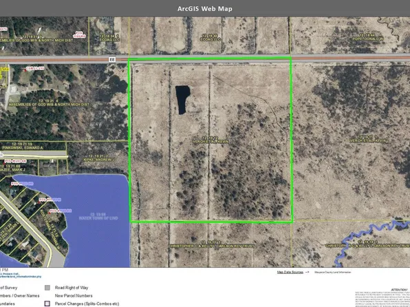 Highway Ee, Waupaca, WI 54981