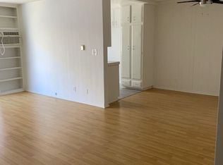 11836 Darlington Ave #7, Los Angeles, CA 90049