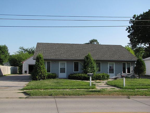 2nd image of 3125 9th Ave