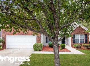 10715 Gold Pan Rd, Charlotte, NC 28215