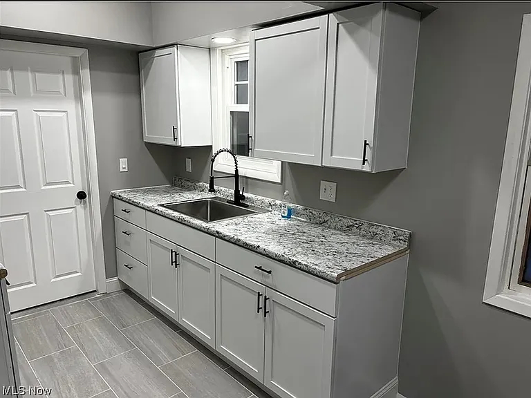11824 Geraldine Ave — Photo 4