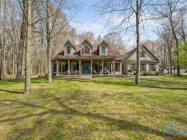 6170 S Winding Way, Swanton, OH 43558