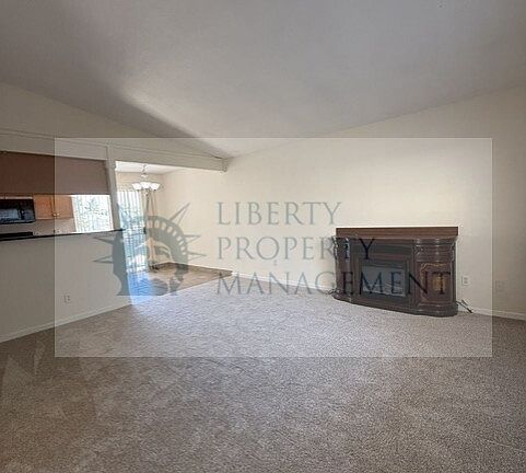 3rd image of 1819 S Cherokee Ln APT 71