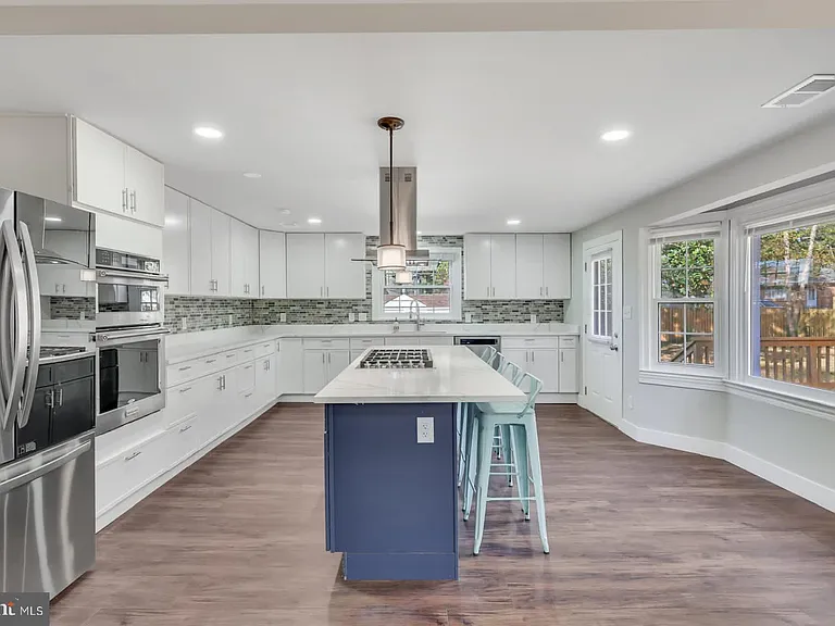 3809 Keith Ave — Photo 3