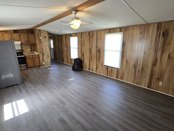2nd image of 381 Swansboro Loop Rd #2A