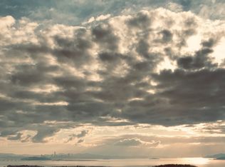 204 Kenyon Ave #2, Berkeley, CA 94708