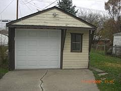 2nd image of 25301 Coolidge Hwy #25305