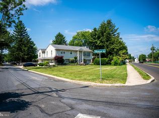 520 Station Ave, Glendora, NJ 08029