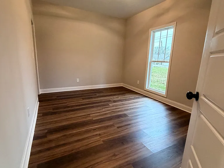 10515 Wall Triana Hwy — Photo 13