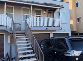 1079 Orizaba Ave, Long Beach, CA 90804
