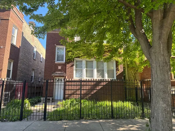4022 W Crystal St, Chicago, IL 60651