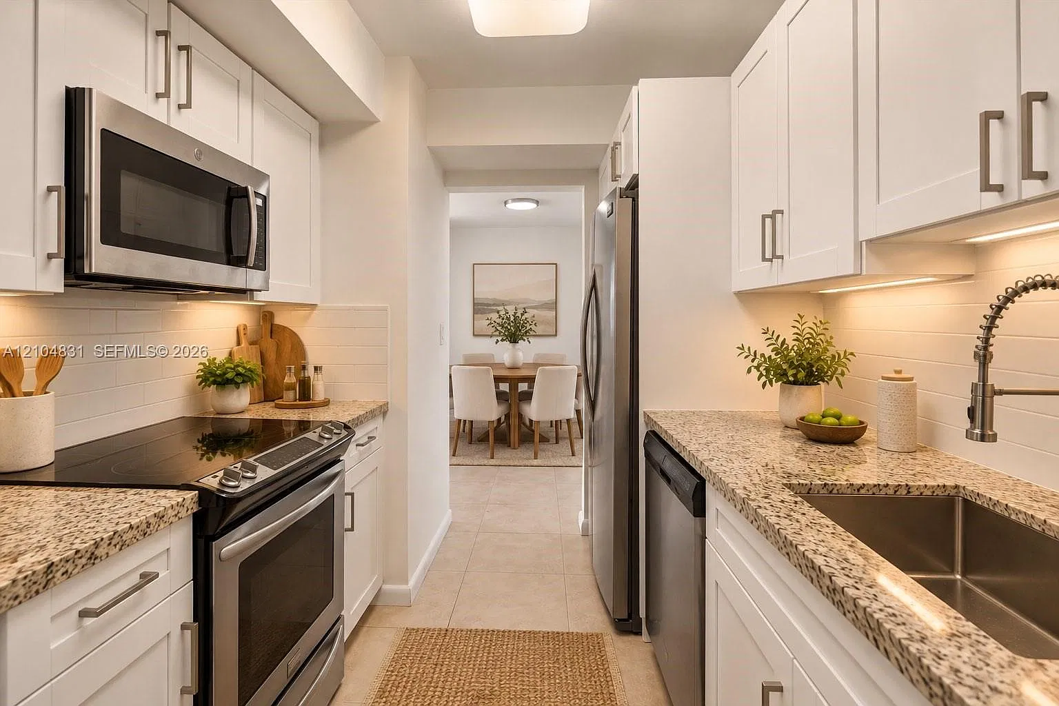 Half Moon Towers Condo — Photo 4