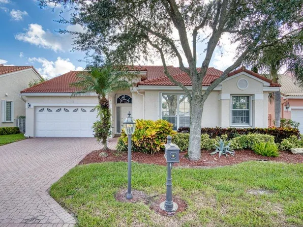 23425 Torre Circle, Boca Raton, FL 33433