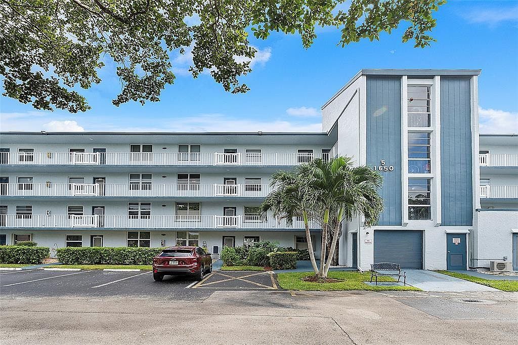 1650 NW 80th Ave #303