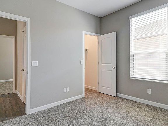 4th image of 10483 W Quail Ave