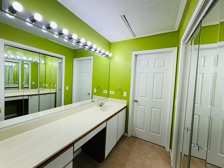 724 Marilyn Ave — Photo 10