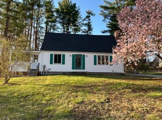71 Holbrook Rd, Oxford, MA 01540