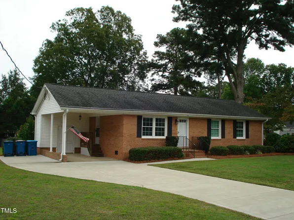 806 Oakwood Ave, Dunn, NC 28334